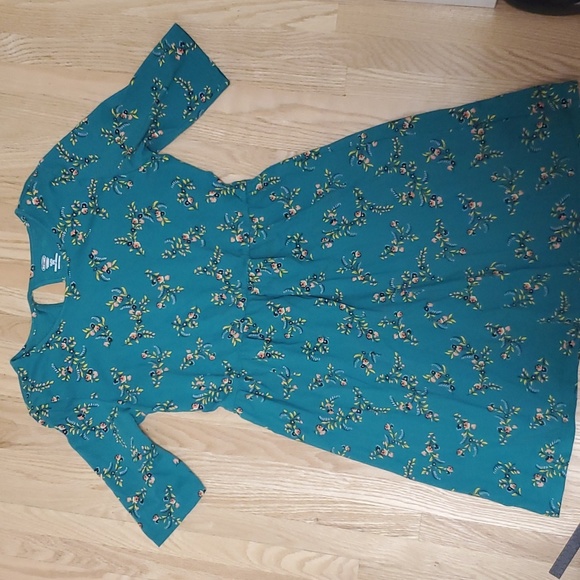 3 girls Old Navy dresses - Picture 7 of 9